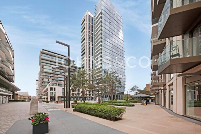 3 Bedroom Apartment To Rent In Gauging Square, London Dock, London, E1W