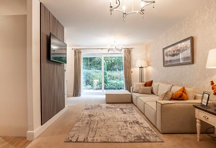 3 Bedroom Cottage For Sale In Wilmslow, SK9