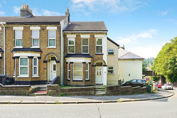 3 Bedroom End Terrace House For Sale In Crabble Hill, Dover, Kent, CT17