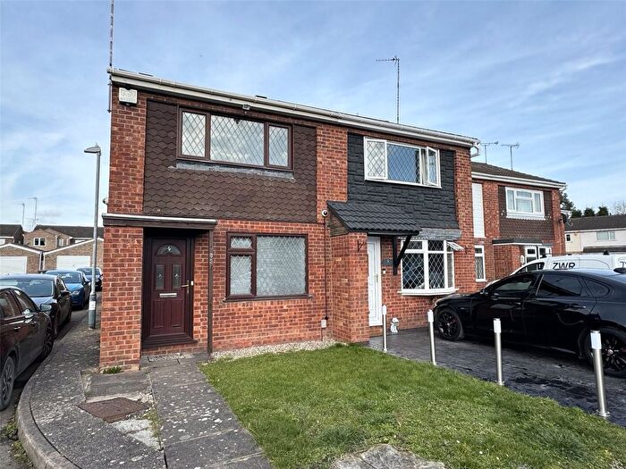 2 Bedroom End Of Terrace House To Rent In Tresillian Road, Exhall, Coventry, Warwickshire, CV7