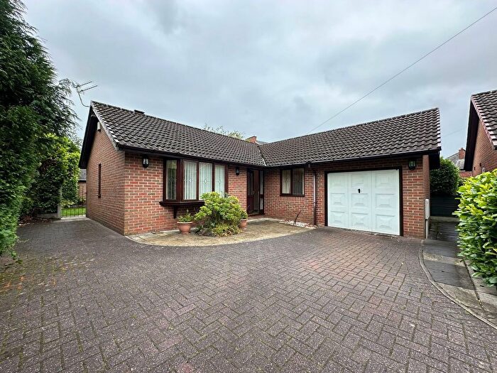 3 Bedroom Bungalow For Sale In Napier Street, Hyde, SK14