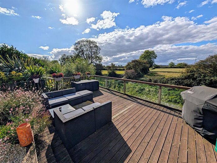 5 Bedroom Detached House For Sale In Hickman Grove, Collingham, Newark, NG23