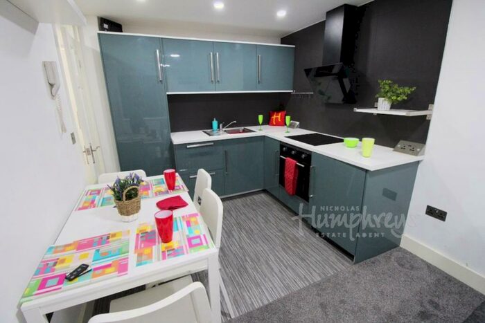 1 Bedroom Apartment To Rent In Bromford Close, Handsworth - - Viewings, B20