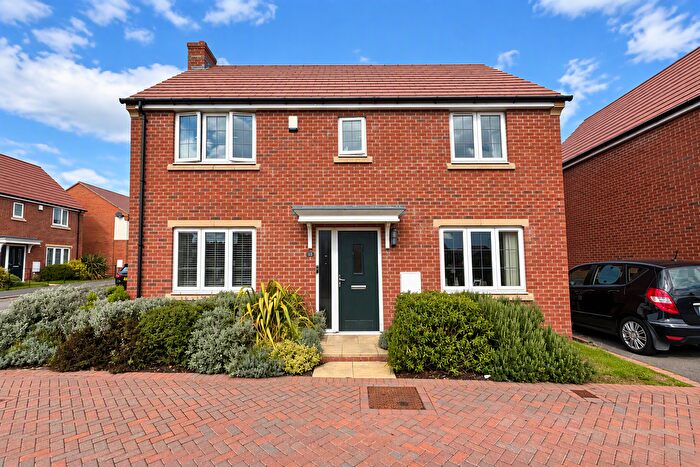 4 Bedroom Property To Rent In Hallam Drive, Nottingham, NG12
