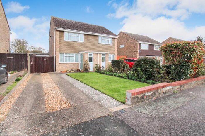 2 Bedroom Semi-Detached House To Rent In Cawdor Close, Bedford, MK41