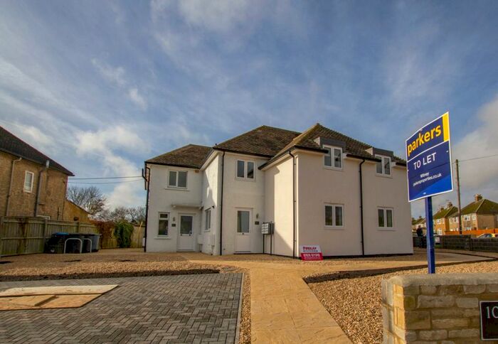 2 Bedroom Apartment To Rent In Hailey Road, Witney, OX28