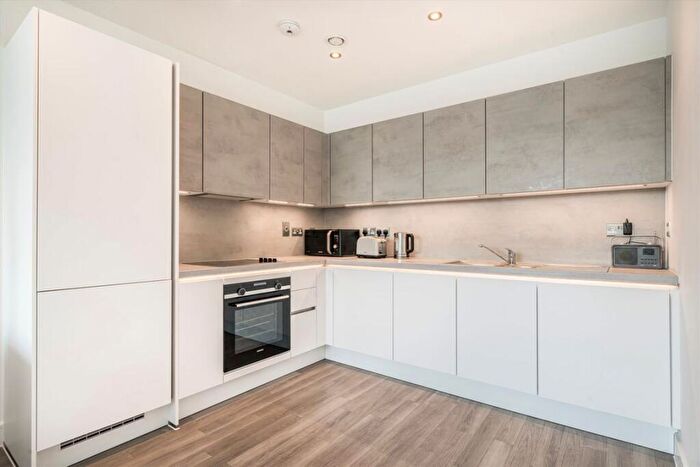1 Bedroom Flat For Sale In Hart Yard, Bow, E3