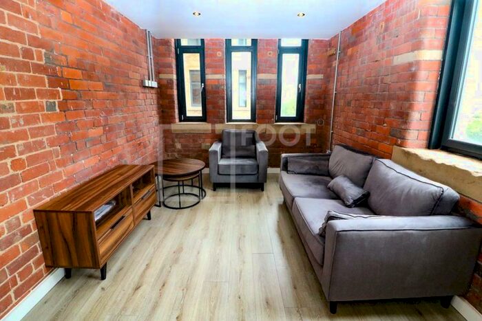2 Bedroom Apartment To Rent In Conditioning House, Bradford, BD1