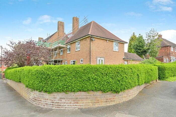 3 Bedroom End Of Terrace House For Sale In Chadwick Road, Sutton Coldfield, B75