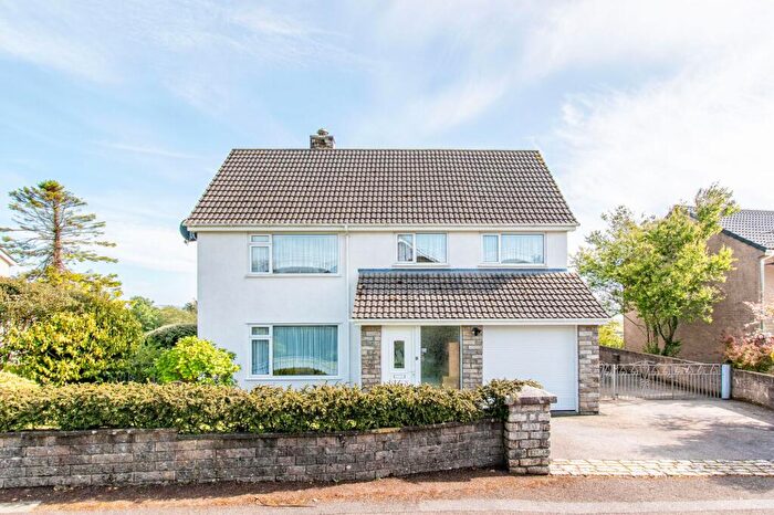 5 Bedroom Detached House For Sale In Pendean Close, Liskeard, PL14