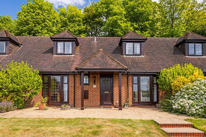 2 Bedroom Terraced House For Sale In Fernden Heights, Haslemere, GU27