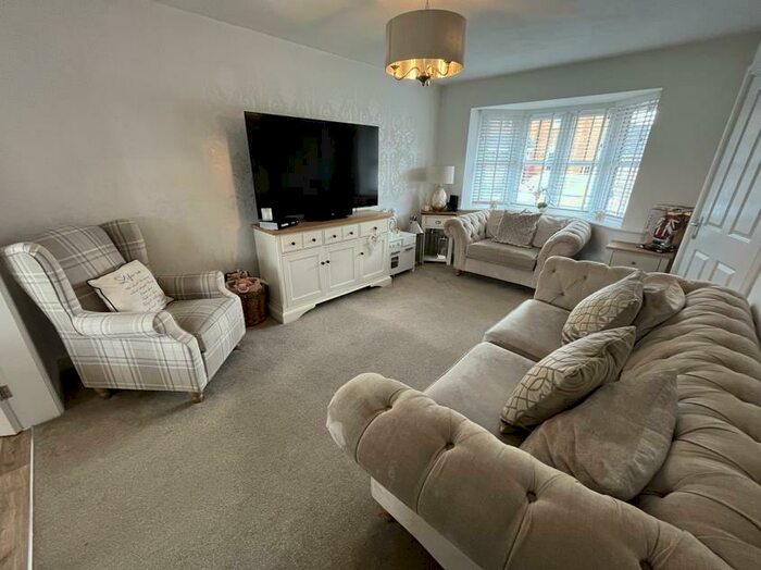 4 Bedroom Detached House For Sale In Patina Way, Swadlincote, DE11