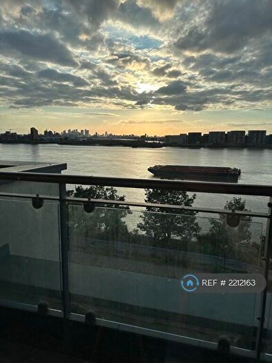 2 Bedroom Penthouse To Rent In Miles Close, West Thamesmead, SE28