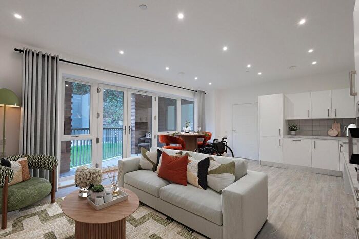 2 Bedroom Apartment For Sale In Lyon Quarter, Brighton And Hove, BN3