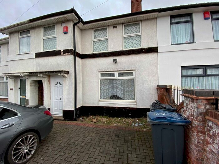 3 Bedroom Terraced House To Rent In Hawthorn Road, Kingstanding, Birmingham, B44