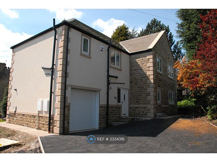 4 Bedroom Detached House To Rent In North Lodge, Bradford, BD13