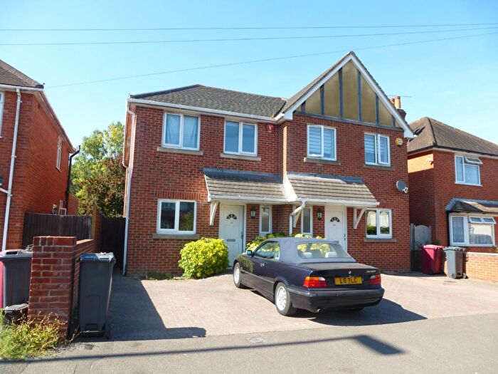 3 Bedroom Semi Detached House To Rent In Elm Road, Reading, Berkshire, RG6