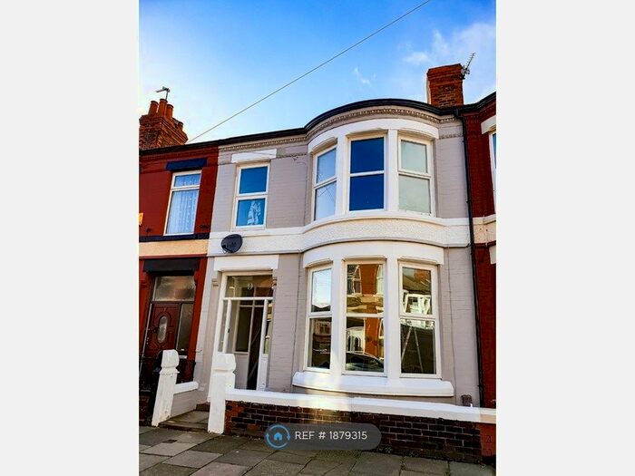 3 Bedroom Terraced House To Rent In Ilchester Road, Walassey, CH44