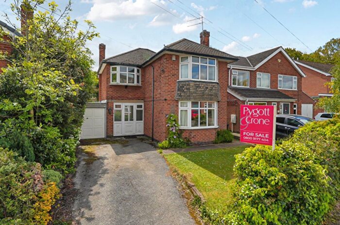 3 Bedroom Detached House For Sale In Deddington Lane, Bramcote, Nottingham, Nottinghamshire, NG9