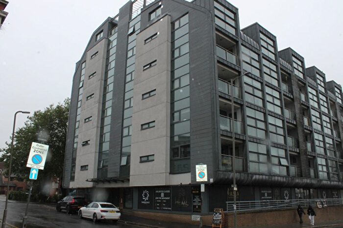 2 Bedroom Flat To Rent In Standish Street, Liverpool, L3