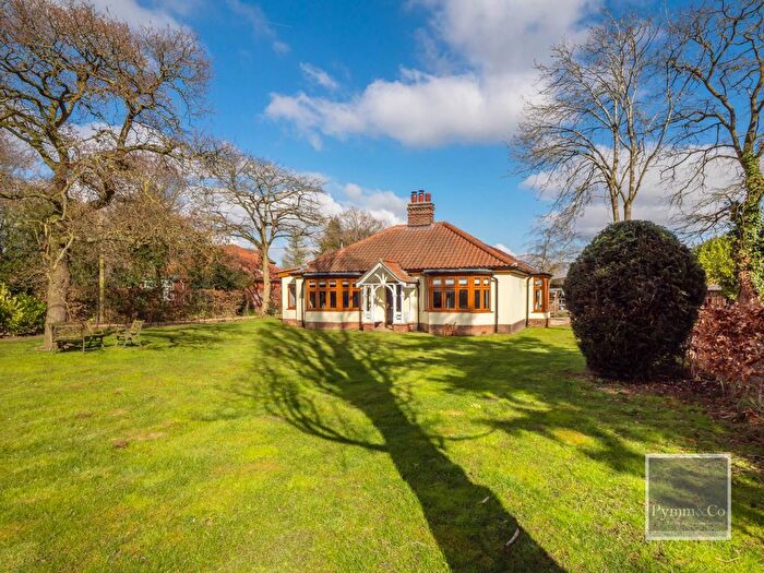 4 Bedroom Detached House For Sale In Bungay Road, Poringland, NR14