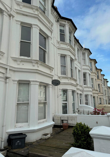 2 Bedroom Apartment To Rent In Westbourne Street, BN3
