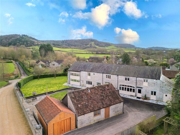 6 Bedroom Detached House For Sale In Compton Street, Compton Dundon, Somerton, TA11