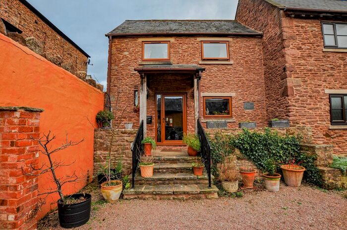 2 Bedroom Barn Conversion For Sale In Pontshill, Ross-On-Wye, HR9