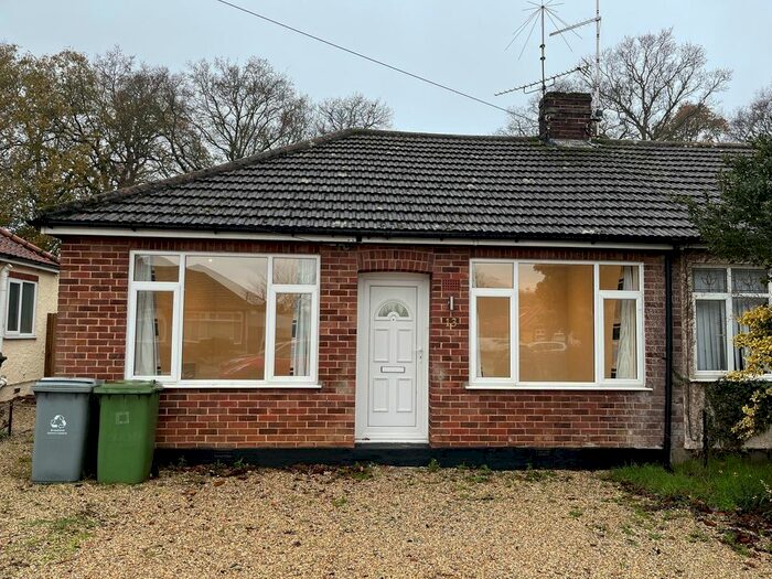 2 Bedroom Bungalow To Rent In Caston Road, Norwich, NR7