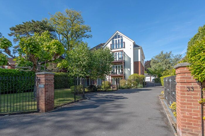 2 Bedroom Flat To Rent In Spur Hill Avenue, Lower Parkstone, BH14
