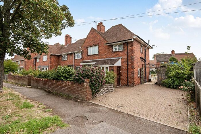 3 Bedroom End Of Terrace House For Sale In The Avenue, Hersden, Canterbury, Kent, CT3