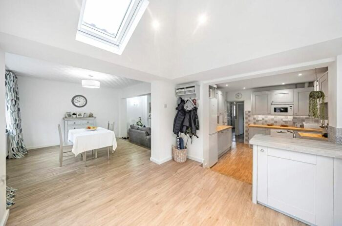 3 Bedroom Bungalow For Sale In Coxs Close, Sharnbrook, MK44