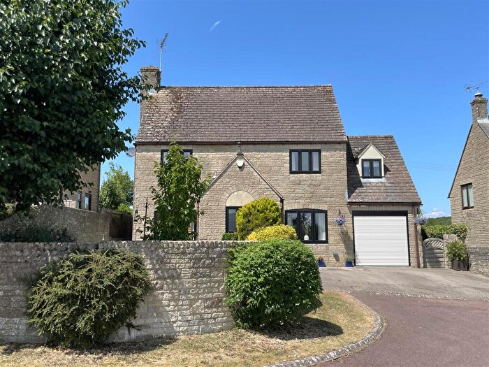 4 Bedroom Detached House For Sale In Shepherds Way, Northleach, Cheltenham, GL54