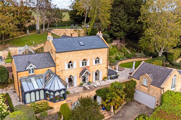 4 Bedroom Detached House For Sale In High Street, Blockley, Moreton-in-Marsh, Gloucestershire, GL56