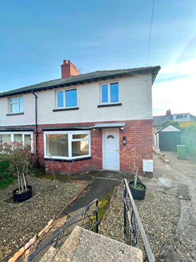 3 Bedroom Semi Detached House To Rent In Prospect Park, Scarborough, YO12