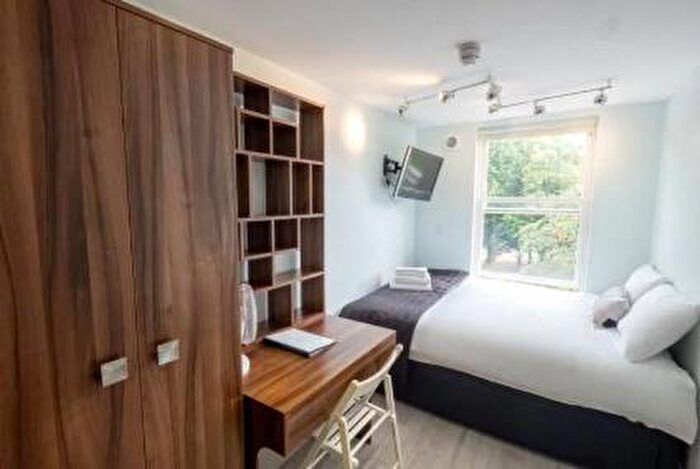 Studio To Rent In Camden Road, Islington, N7
