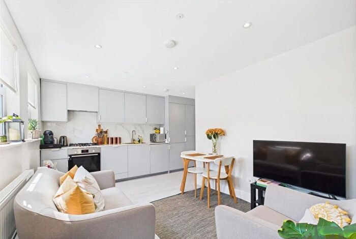 1 Bedroom Flat To Rent In Marlborough Hill, Harrow, Greater London, HA1