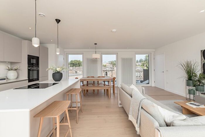 3 Bedroom Flat For Sale In Plot - Murrayfield Park, Corstorphine Road, Edinburgh, Midlothian, EH12
