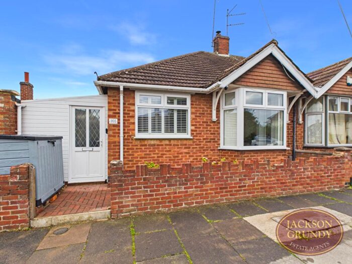 2 Bedroom Semi-Detached Bungalow For Sale In Yelvertoft Road, Kingsthorpe, NN2