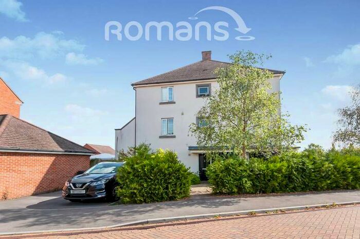 4 Bedroom Semi-Detached House To Rent In Ilsley Road, Marnel Park, RG24