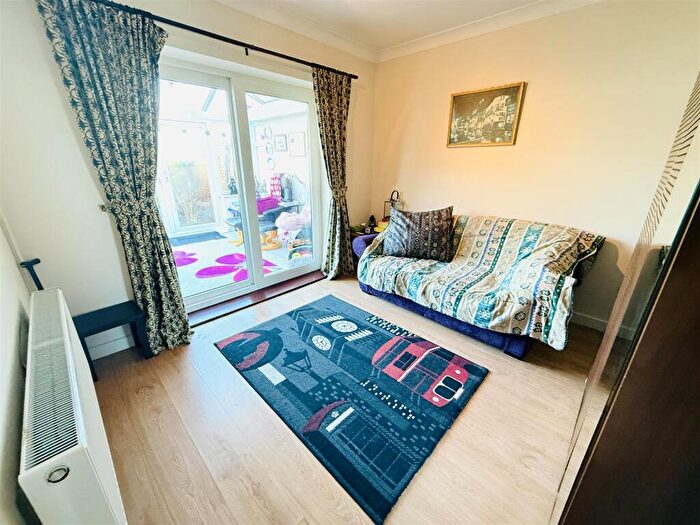 2 Bedroom Semi-Detached Bungalow For Sale In Clover Place, Thringstone, Coalville, LE67