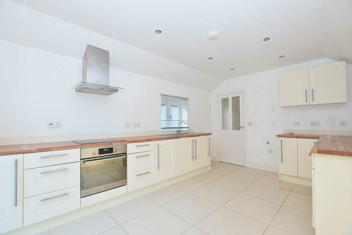 3 Bedroom Terraced House To Rent In Newcastle Street, Silverdale, ST5