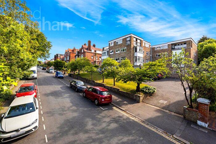 2 Bedroom Flat For Sale In Preston Park Avenue, Brighton, East Sussex, BN1