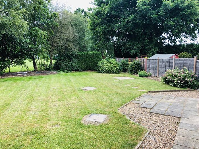 1 Bedroom Maisonette To Rent In Gossops Green, RH11