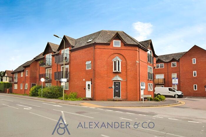 1 Bedroom Flat To Rent In Westholm Court, Bicester, OX26