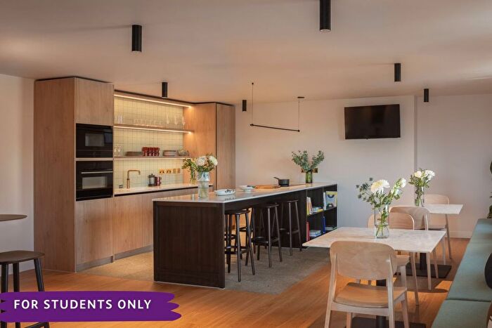 Studio To Rent In Central Road, Leeds, LS1