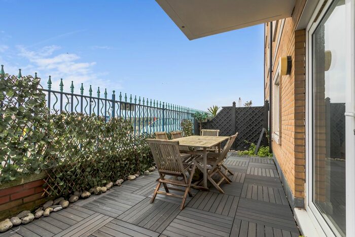 3 Bedroom Flat To Rent In The Strand, Brighton Marina Village, Brighton, BN2