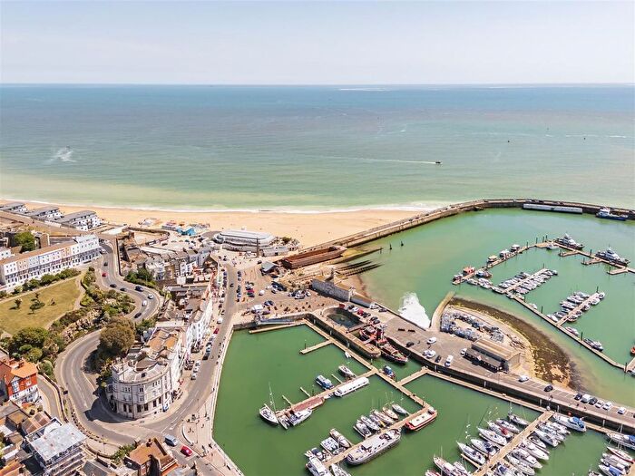 2 Bedroom Flat To Rent In Albion Place, Ramsgate, CT11