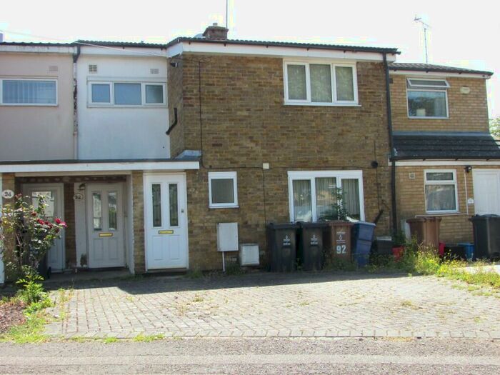 1 Bedroom Flat To Rent In Leaves Spring, Stevenage, Hertfordshire, SG2