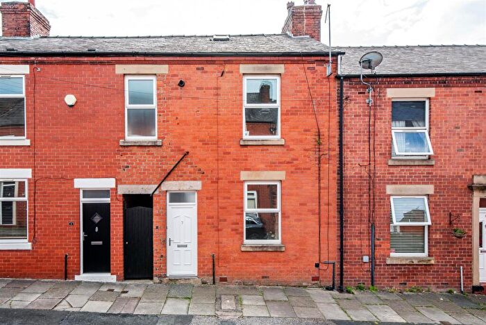 2 Bedroom Terraced House For Sale In Railway Street, Leyland, PR25